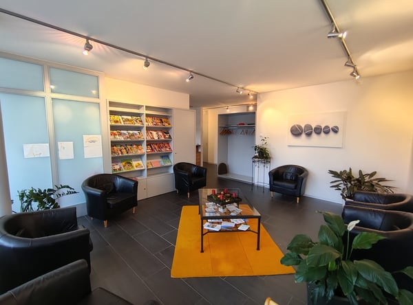 Praxisraum zu vermieten / verkaufen  Bodenmattstrasse 1, Schmitten 2