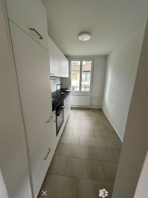 Moderne 3.5-Zimmerwohnung in charmanter Liegenschaft 2