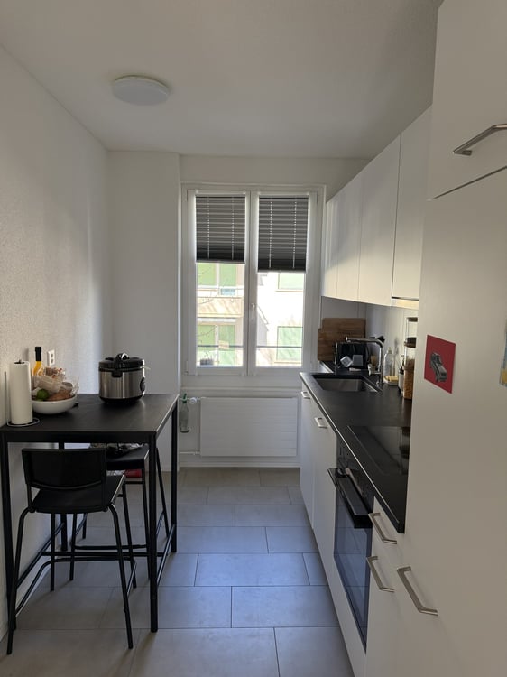 Moderne 3.5-Zimmerwohnung in charmanter Liegenschaft 2