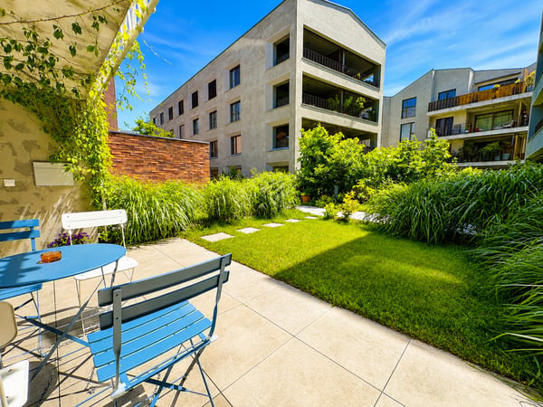 VILLA URBAINE D'EXCEPTION AU C?UR DE MARTIGNY - 3.5 PIÈCES AVEC JARDIN ET SOUS-SOL AMÉNAGEABLE 8