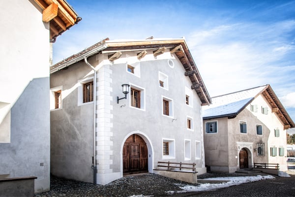 Exklusives Engadinerhaus - saniert von Ruch & Partner Architekten. 1