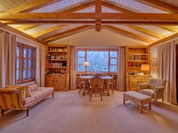 Chesa Nova - Villa an sonniger Zentrumslage in St. Moritz Dorf. 5