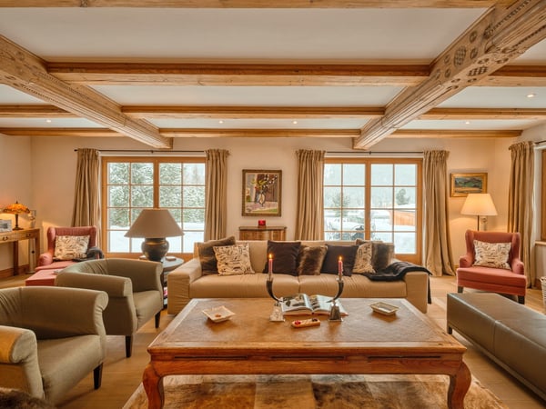 Chesa Nova - Villa an sonniger Zentrumslage in St. Moritz Dorf. 2