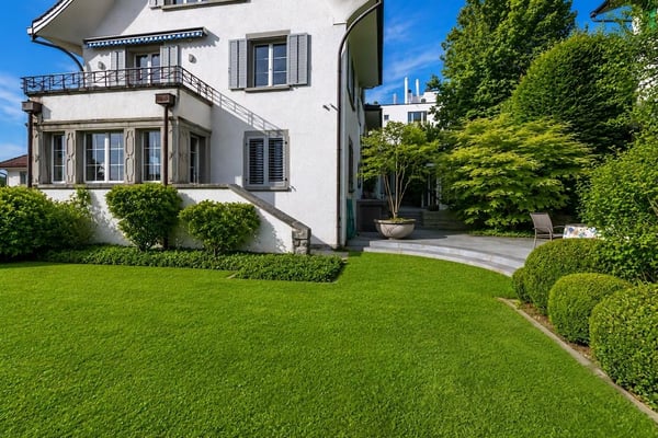 Herrschaftliche 7-Zimmer Villa an bester Lage am Zürichberg 1