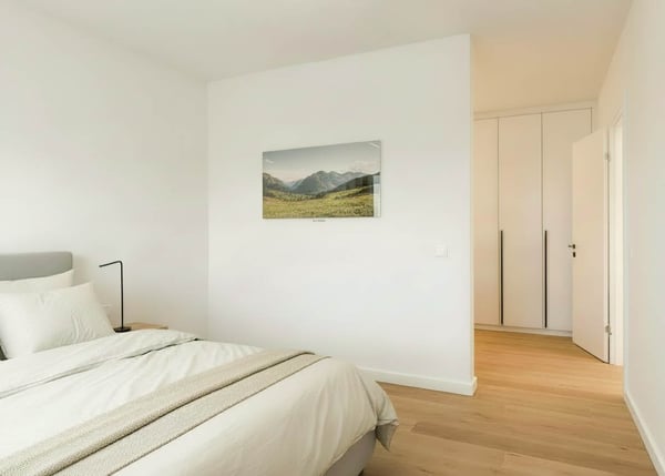 Moderne 1.5-Zimmer-Attikawohnung in Ennenda (Neubau) 2