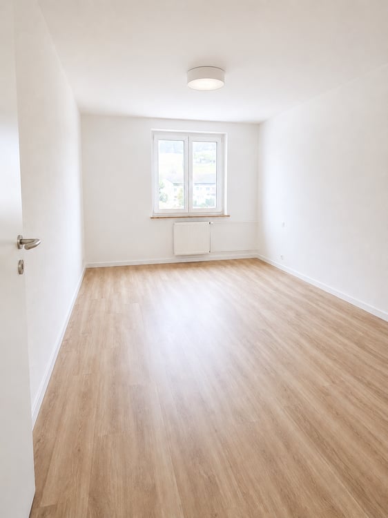Appartement de 4.5 pièces lumineux à louer à Malleray 7