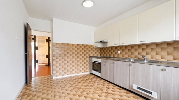 Charmant appartement de 5.5 pièces à Le Locle Votre future chez vous! 2
