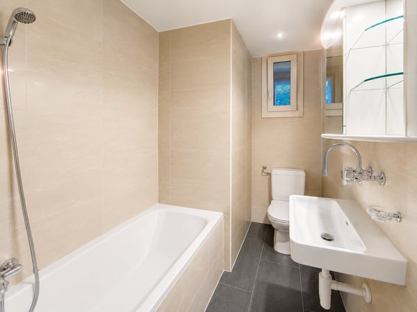 Belle appartement de 4.5 pièces disponible tout de suite! 3
