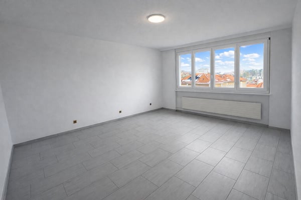 Magnifique appartement avec vue panoramique à La Chaux-de-Fonds ! 2
