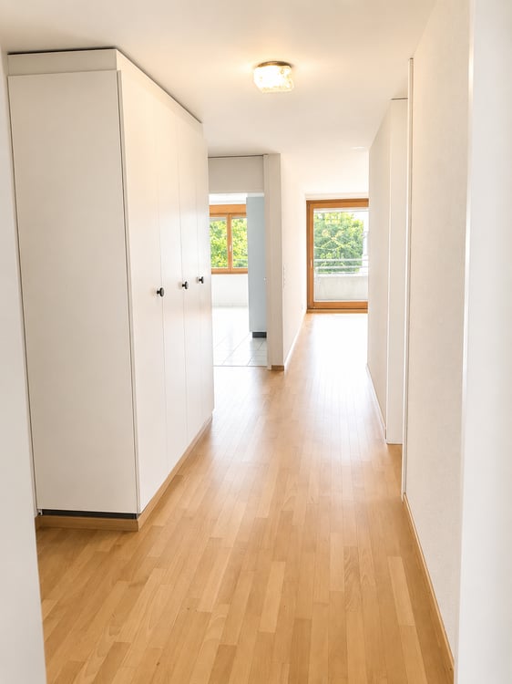 Helle 3.5-Zimmer-Wohnung mit Balkon in Biel – sofort verfügbar! 6