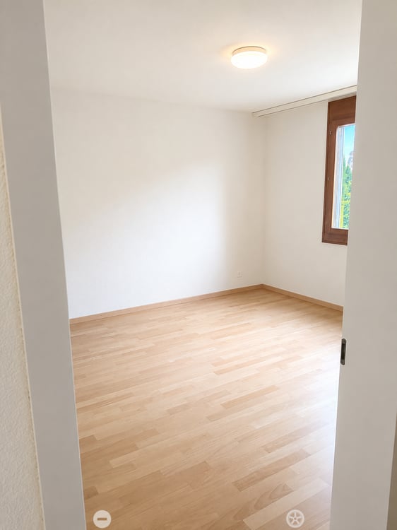 Helle 3.5-Zimmer-Wohnung mit Balkon in Biel – sofort verfügbar! 5