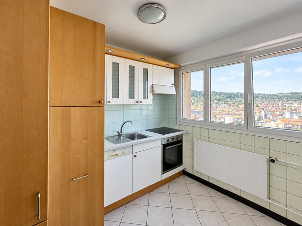 Spacieux appartement de 1.5 pièces avec belle vue dégagée ! 2