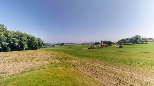 Villa des Champs – Un cadre de vie privilégié avec un terrain d’exception 9