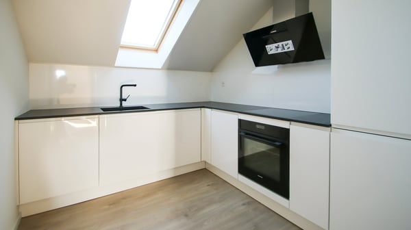 Appartement de 4.5 pièces rénové avec vue dégagée sur les Préalpes 9