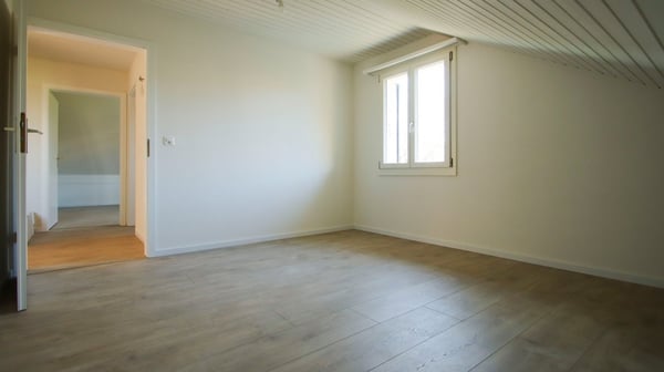 Appartement de 4.5 pièces rénové avec vue dégagée sur les Préalpes 11