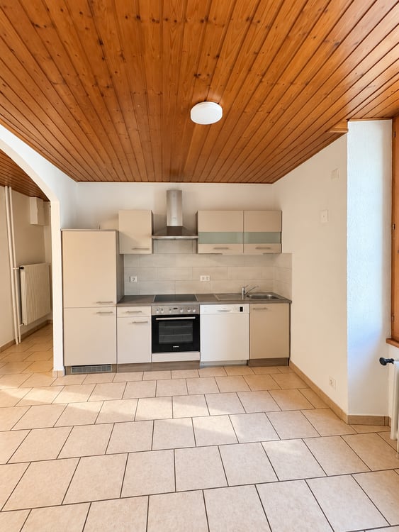 Un charmant 2.5 pièces au cœur de la Basse-Ville – Idéal pour habiter ou investir 4