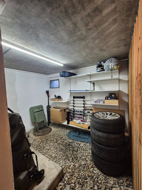 Charmant appartement en attique de 4.5 pièces à Saint-Léonard 14