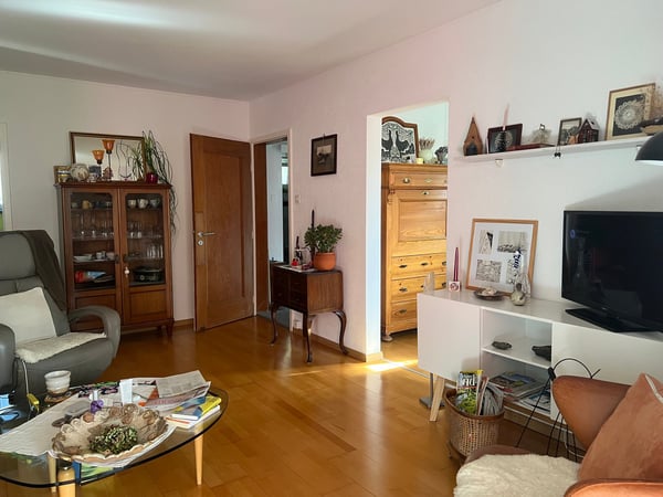 Charmantes 5.5-Zimmer-Zweifamilienhaus in Langenthal 7