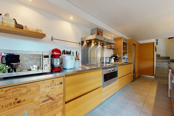 Magnifique ferme rénovée de 3 logements et d'une écurie 5