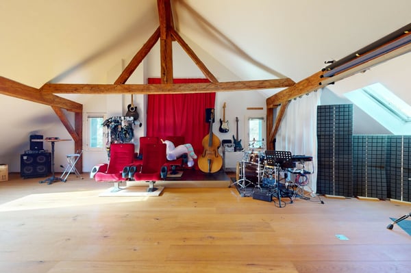 Magnifique ferme rénovée de 3 logements et d'une écurie 8