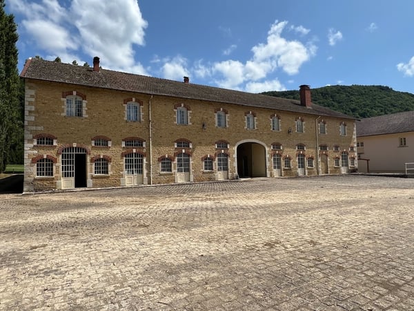 Magnifique Château sur 132 hectares 8