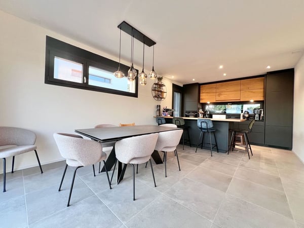 Magnifique villa individuelle familiale de 163 m2 avec jardin 4