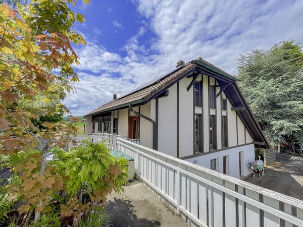 Maison de rendement avec 3 appartements et grand potentiel de dévelopement 9