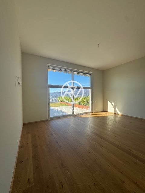 Affitto casa a schiera con vista panoramica sul Lago di Lugano 2