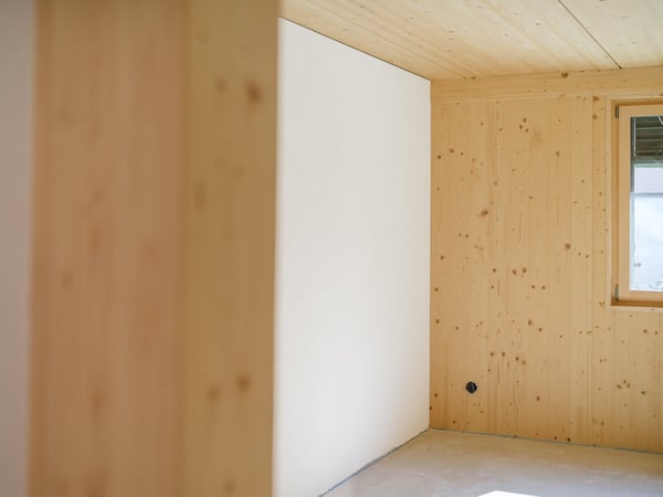Neubau Erdgeschosswohnung mit 150 m2 privatem Spiel - oder Blumenrasen 6