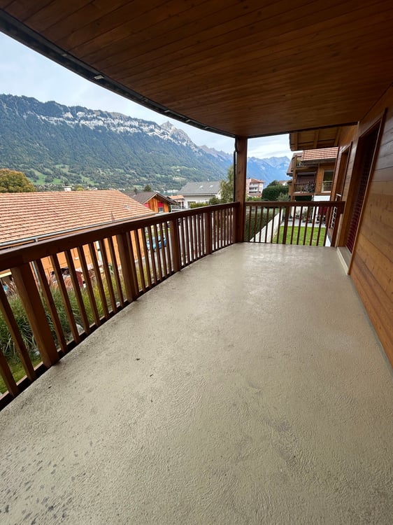 grosszügige Wohnung mit zwei Balkonen in Bönigen 3