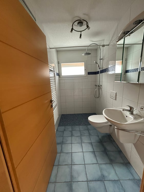 grosszügige Wohnung mit zwei Balkonen in Bönigen 10