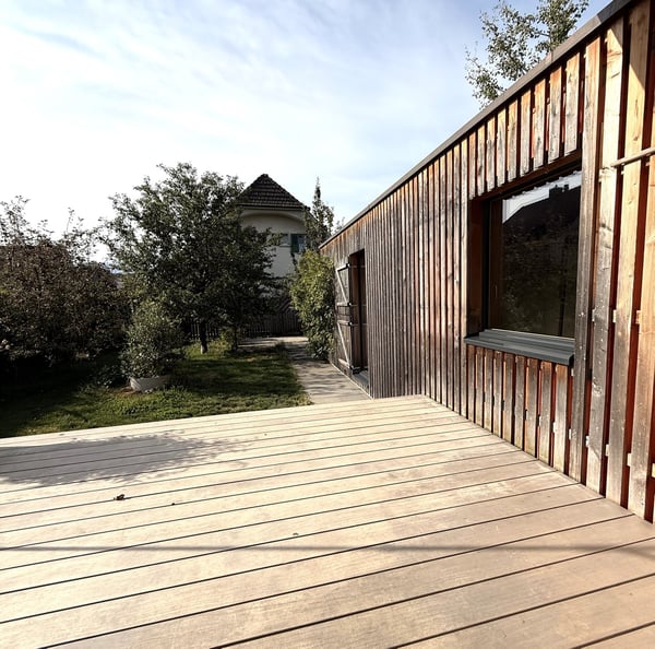 Stilvoll modernisiertes Doppeleinfamilienhaus mit hochwertigem Ausbau, Garten und viel Wohnqualität 11