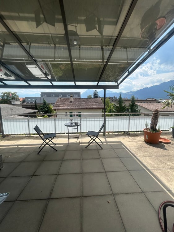 4.5-Zimmer-Maisonette-Wohnung mit Bergblick in Thun 2