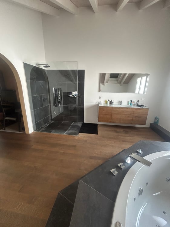 4.5-Zimmer-Maisonette-Wohnung mit Bergblick in Thun 4