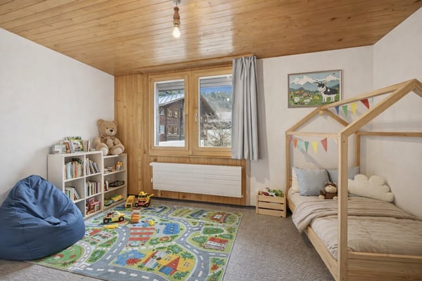 Charmante 4.5-Zimmer-Wohnung in idyllischer Berglage – Boltigen 3