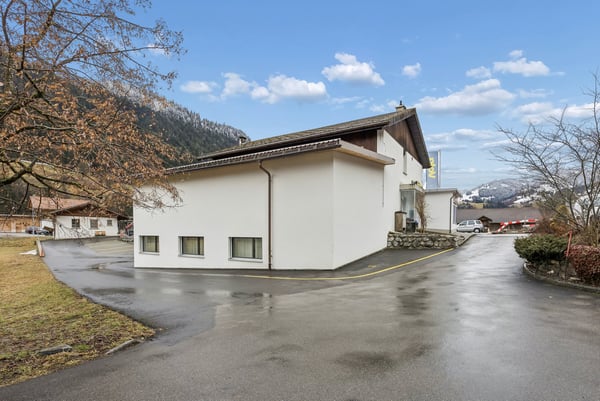 Charmante 4.5-Zimmer-Wohnung in idyllischer Berglage – Boltigen 13