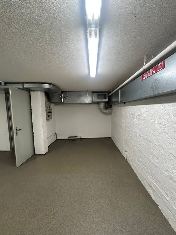 Vielseitig nutzbare Räumlichkeiten an attraktiver Lage in Bern 4