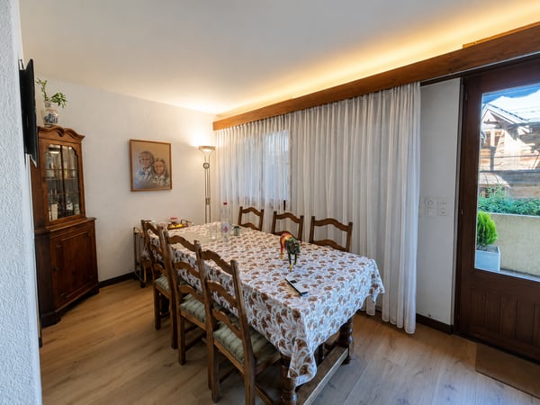 Prime 4.5-Room Apartment in Central Crans-Montana 13