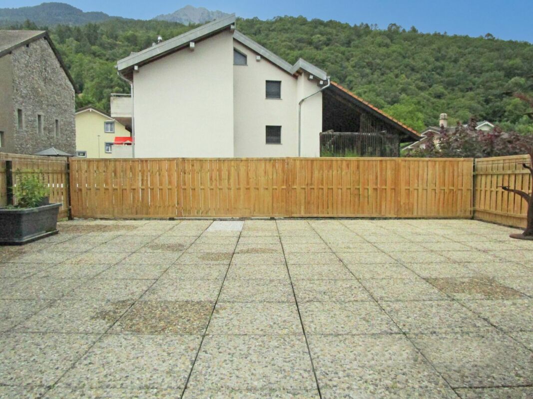 Appartement 2,5p en duplex avec terrasse XXL