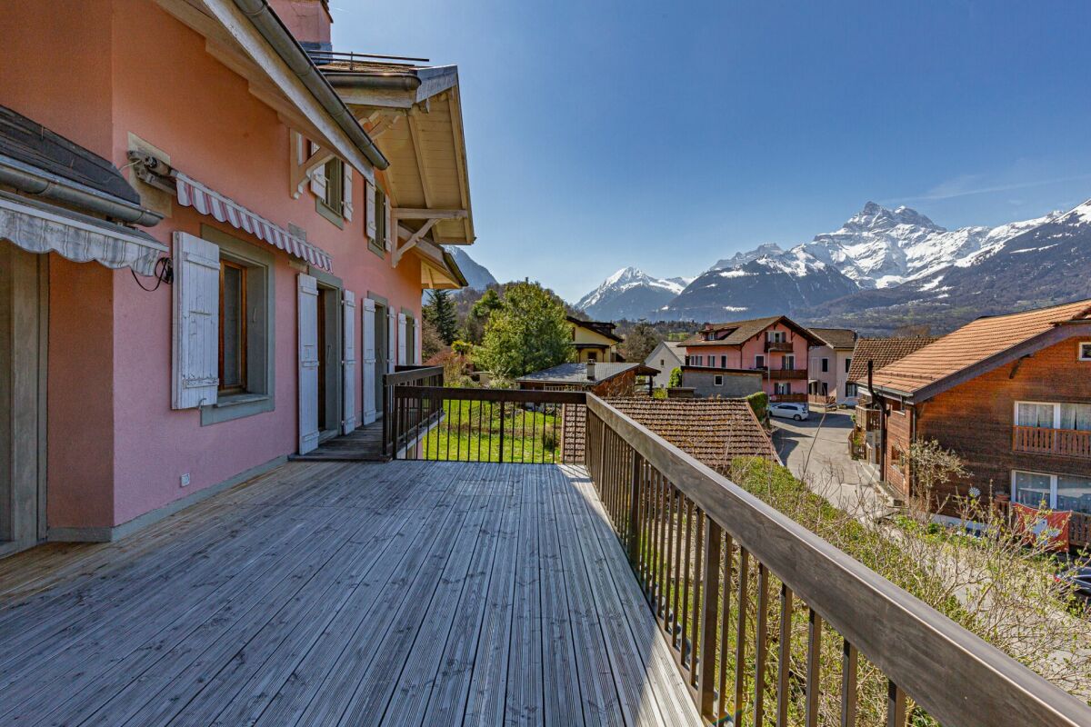 Maison villageoise avec 3 appartements