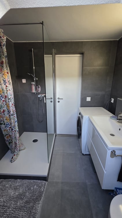 Très grand 2.5 pièces de 80m2 8