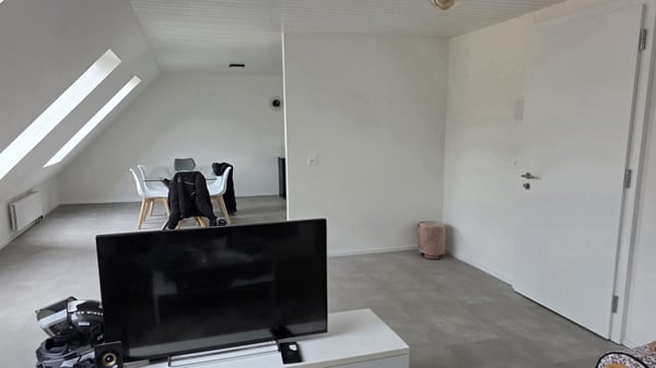 Très grand 2.5 pièces de 80m2 4