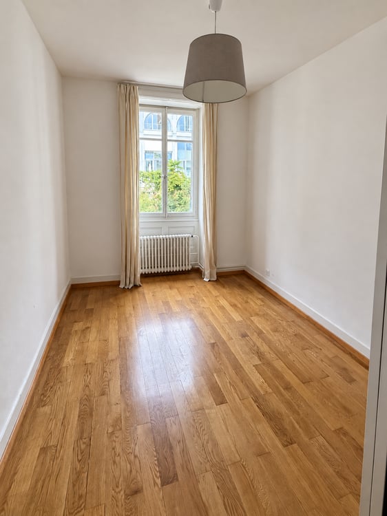 Charmant appartement sous les toits de 2.5 pièces à Montreux 10