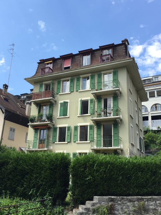Charmant appartement sous les toits de 2.5 pièces à Montreux 2