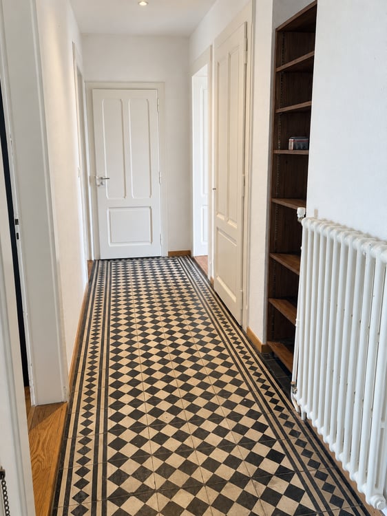 Charmant appartement sous les toits de 2.5 pièces à Montreux 6