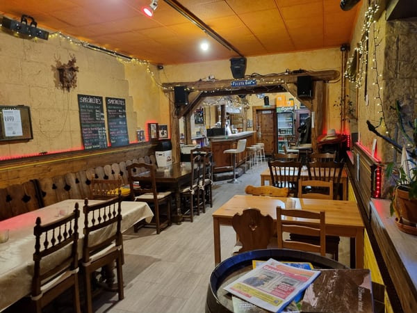 A SAISIR : JOLI RESTAURANT au cœur de Bovernier 3