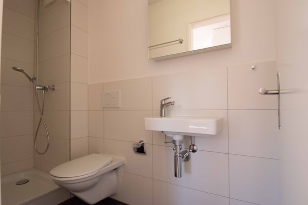 Moderne und lichtdurchflutete Wohnung per 1. November zu vermieten! 6