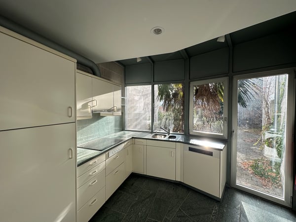 Grosszügiges 1.5 Zimmer-Reiheneinfamilienhaus an idealer Lage 4