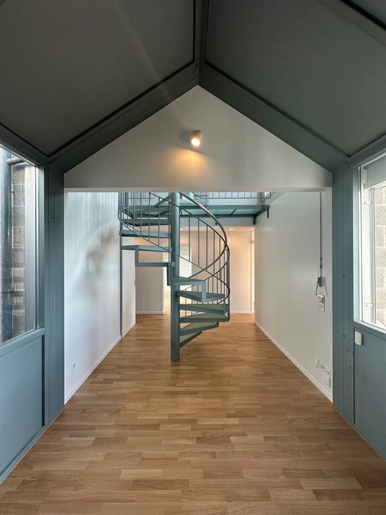 Grosszügiges 1.5 Zimmer-Reiheneinfamilienhaus an idealer Lage 7