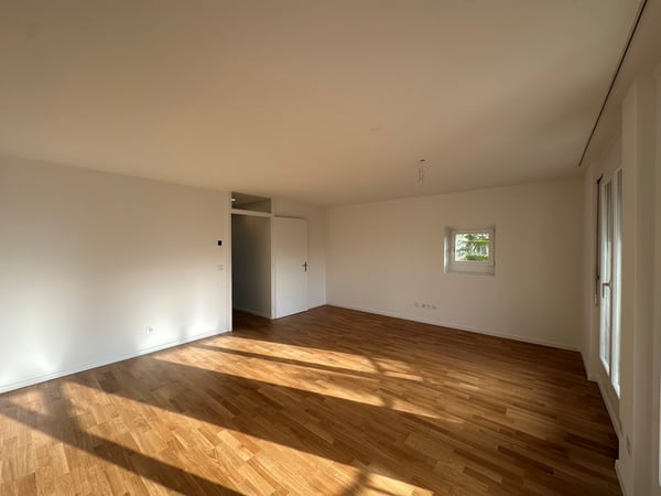 Grosszügiges 1.5 Zimmer-Reiheneinfamilienhaus an idealer Lage 9